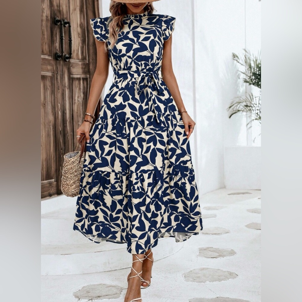 EUC Elegant Navy and Cream Floral Dress - Picture 6 of 6